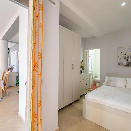 Apartment Royal *