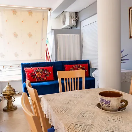 Apartman Royal *