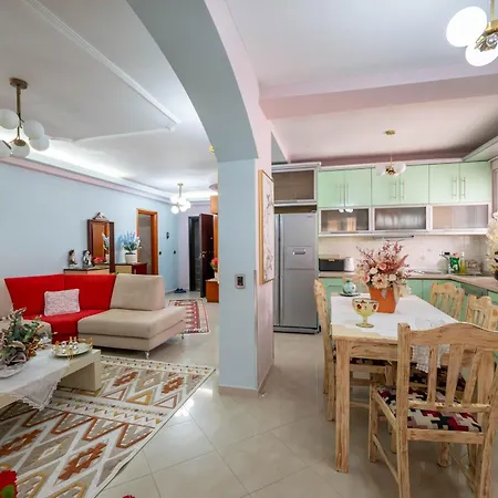 Апартаменты Royal Саранда