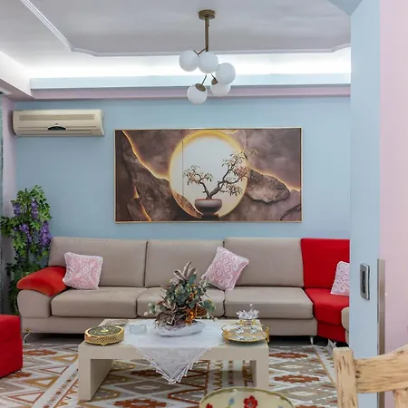 Royal * Саранда