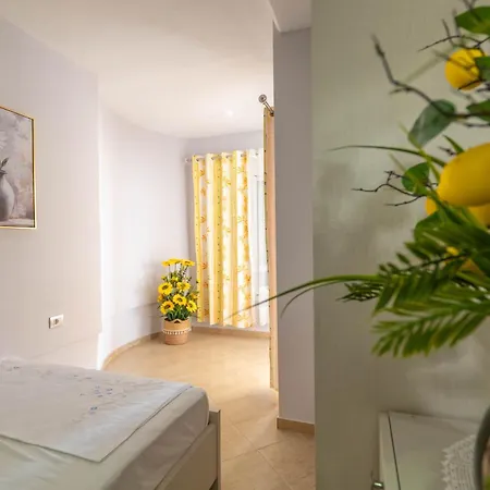 Royal Саранда