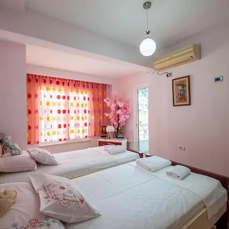 Royal Апартаменты Саранда