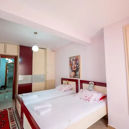 Апартаменты Royal Саранда